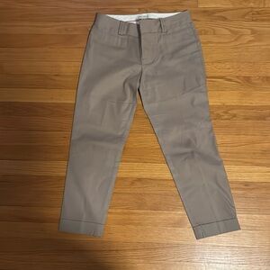 Banana Republic cropped dress pants in beautiful taupe.  Cuffed leg